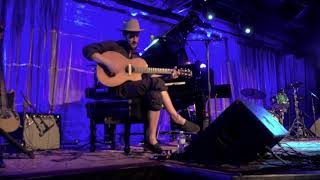 Miniatura de "Robert Ellis - Gentle on my Mind @ SPACE 8/29/18"