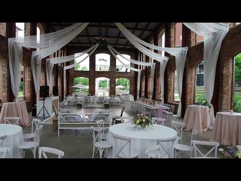 zach-and-chancey's-beautiful-wyche-pavilion-wedding-//-greenville,-sc-snippet-3