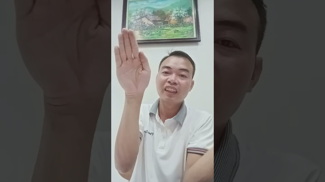 Mẫu gà dong dựng,kê hầu