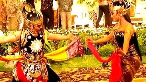 Beksan GATOTKACA PERGIWA Dance / Tari Klasik Jawa Tengah / Tarian Pengantin Jawa [HD]