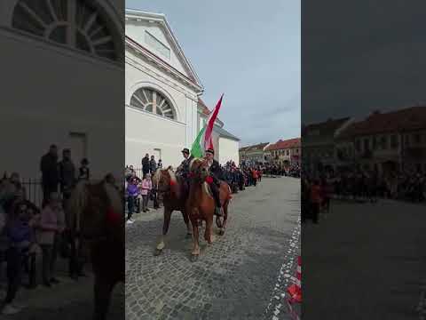 Màrcius 15.Kèzdivàsàrhely.