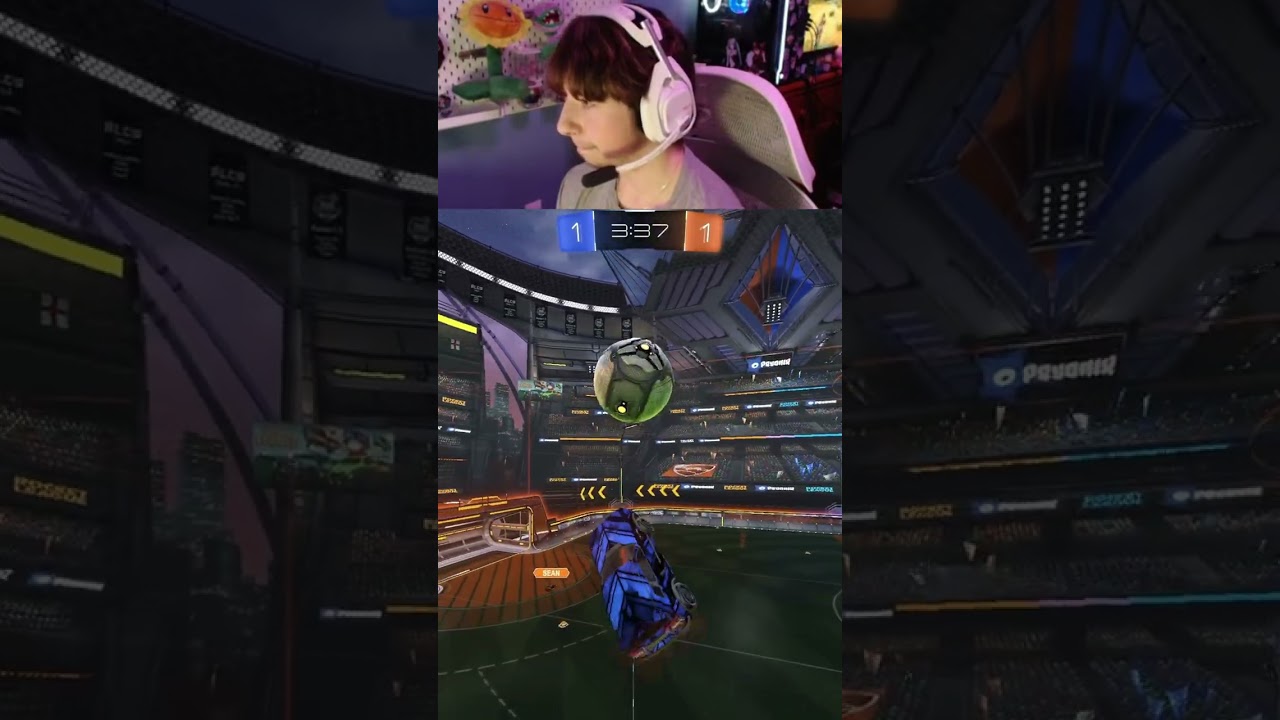 Что это было за щипок? 😭