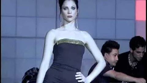 Tina Summers Fashion -Lola Summers-klien "Trail An...