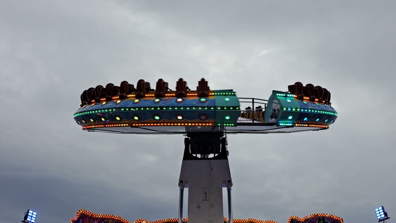 disco musik (winter park Genova 2022/23)