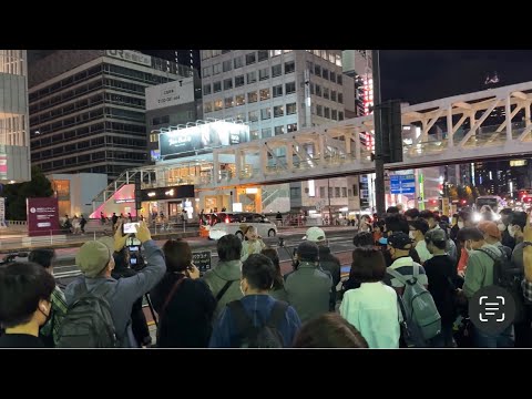 三重県から新宿で遠征路上ライブ！「空も飛べるはず/スピッツ」cover パクユナ 2022.10.8