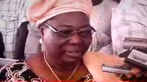 Confused Woman of the YEAR Olusola Adebayo!
