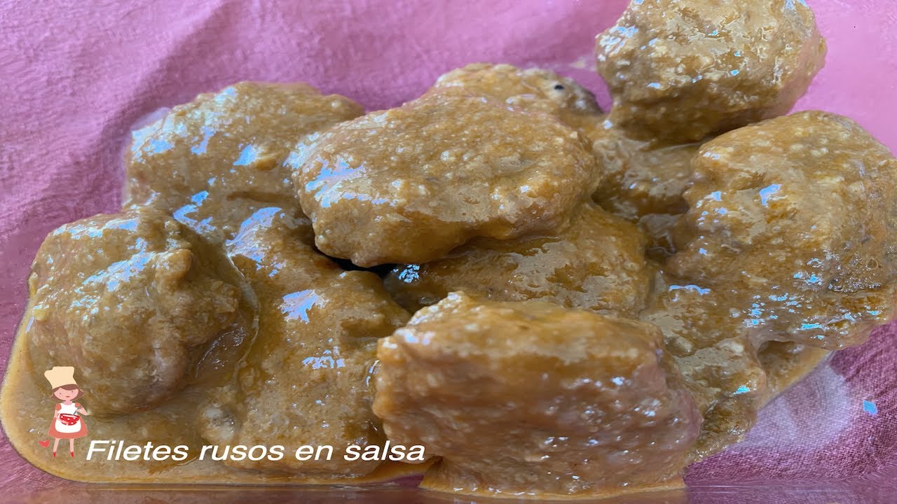 Filetes rusos en salsa, ¡necesitarás pan para mojar!