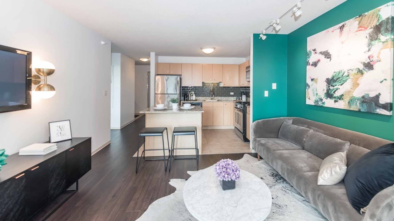 Tour a onebedroom model at the iconic Aqua apartments YouTube