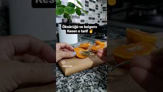 Mandalinayi Kes Şeker Koy Ustune Ve Tavaya Al Içine Biraz Su Koy Ve Biraz Kaynat