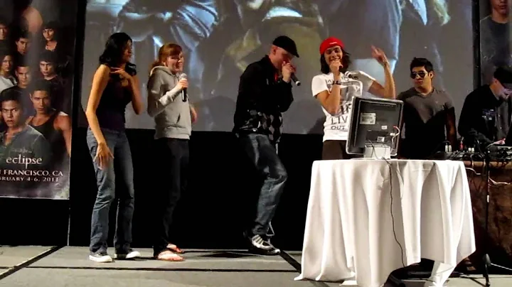 Tinsel Korey Brian Hare Kiowa Gordon sing The Hump...