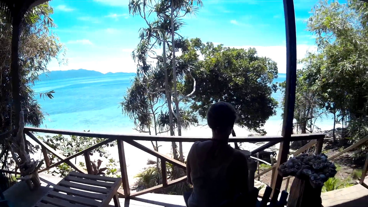 Hatta Banda Islands Dive Bluemotion Mata Bambu Roomtour