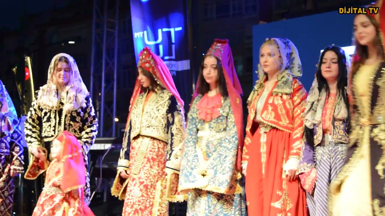 Kütahya'daki bu defile hayran bıraktı