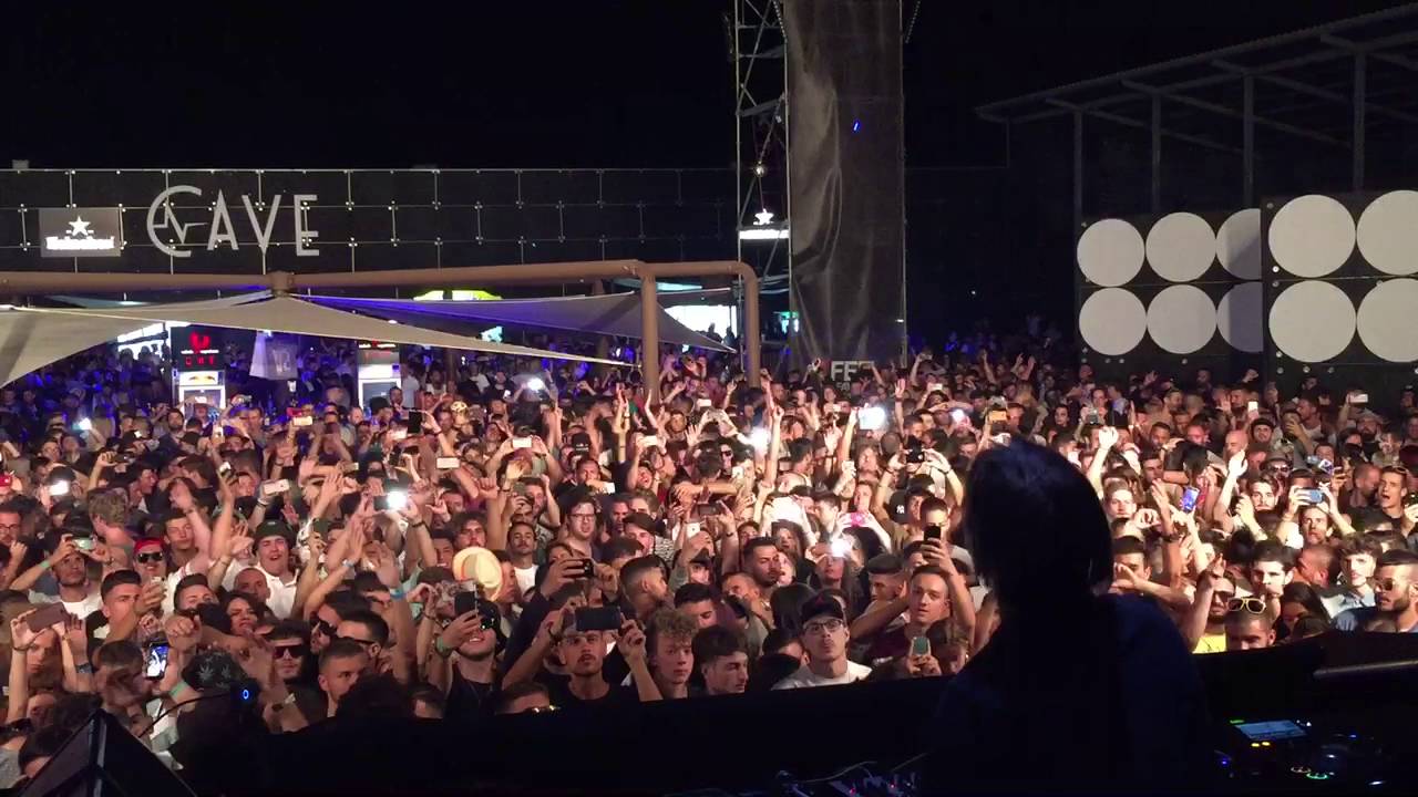 13.08.2016 Ricardo Villalobos @ CAVE Gallipoli