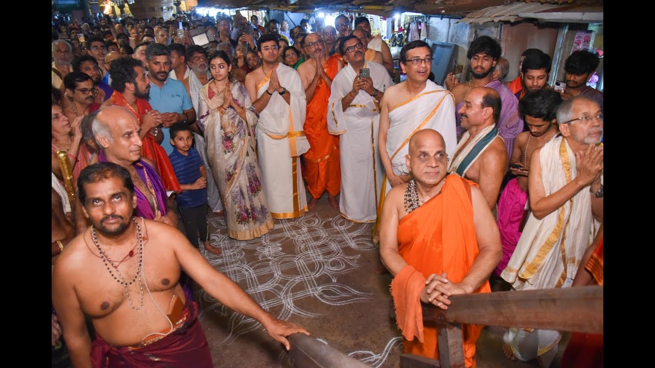 TEJASSAVI SURYA & SIVASRI KRISHA MATHA VISITಉಡುಪಿ ಶ್ರೀ ಕೃಷ್ಣ ದರ್ಶನ  ಪಡೆದ  ಶಾಸಕ ಶ್ರೀ ತೇಜಸ್ವಿ  ಸೂರ್ಯ