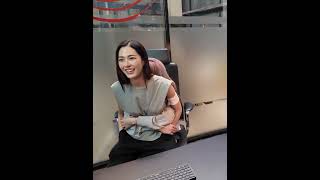 Ling Sitting On Orms Lap Like Its The Most Normal Thing Ever Their Everyday Habit