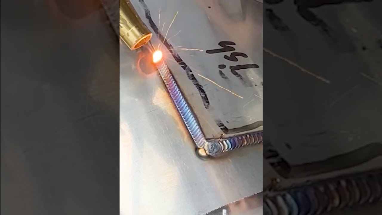 1500W 1000W 2000W 3000W Portable Handheld Laser Welding