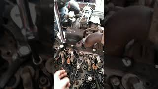 Pacaar MX13 injector removal, inspection and replacement. fuel in oil