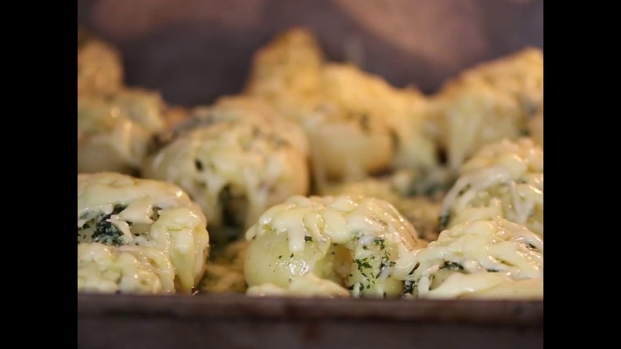 Cheesy Garlic Butter Potatoes