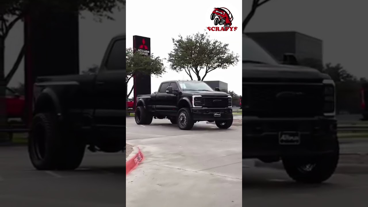 2025 FORD F450 LIMITED(335 Mi) @Hurst.Autoplex 