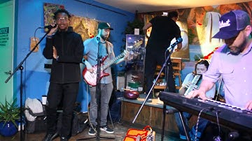 DubeU Sound Check Freestyle - UNEXPECTED COLLECTIVE