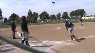 Jezabelle Quintnan pitching
