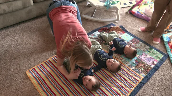 Pregnancy with Triplets Helps Mom Quit Smoking | S...