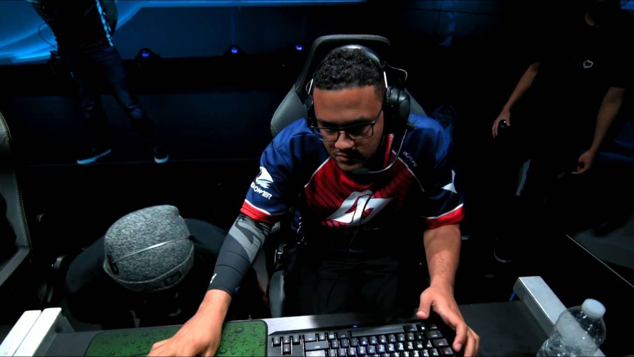 G2 vs. CLG - 2016 World Championship - Day 1 - Game 1