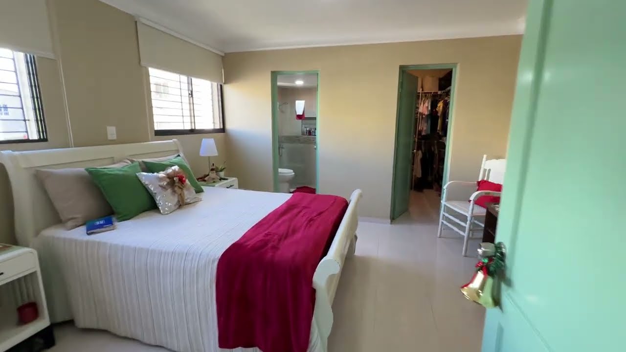 Rincón Largo santiago 147 M2 súper espacioso múdate con 35,000 USD dólares 