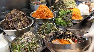 Sweet and sour Bibimbuksu ─ Square Market / bibim guksu (Spicy Noodles) ─ Korean street food