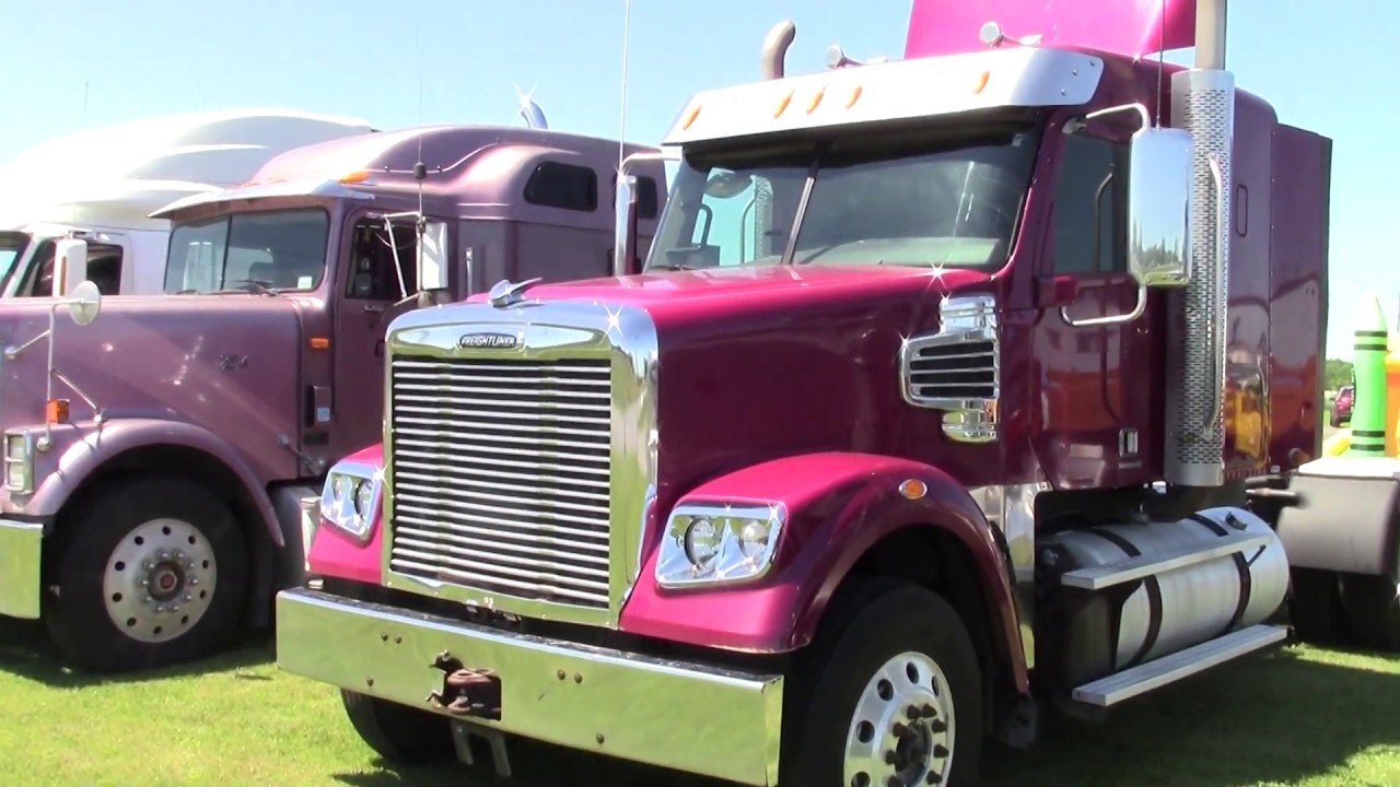 Champlain Peterbilt Show & Shine 7719 YouTube
