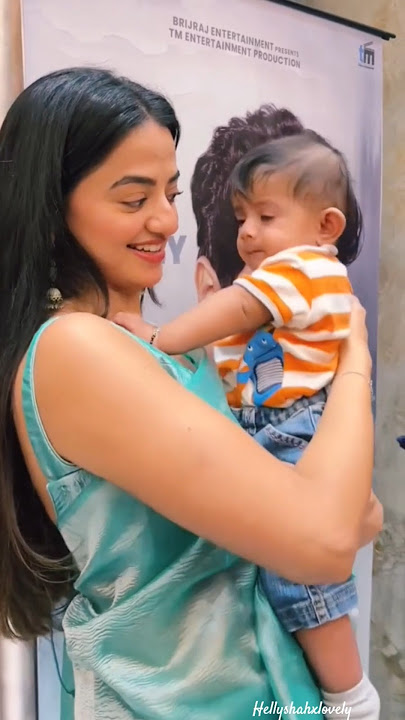 ✨ Purest bond ever!Her smile, the baby's giggle — this moment is beyond adorable 😍 #hellyshah