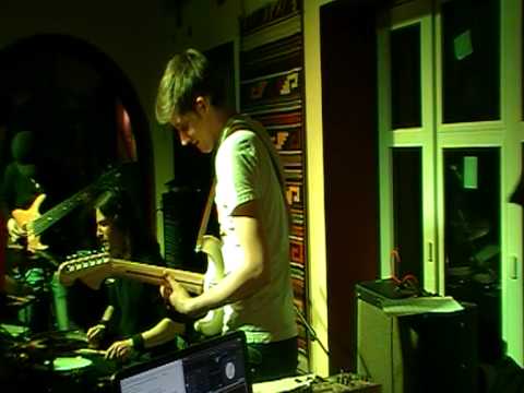 Gig with La page tourneé
