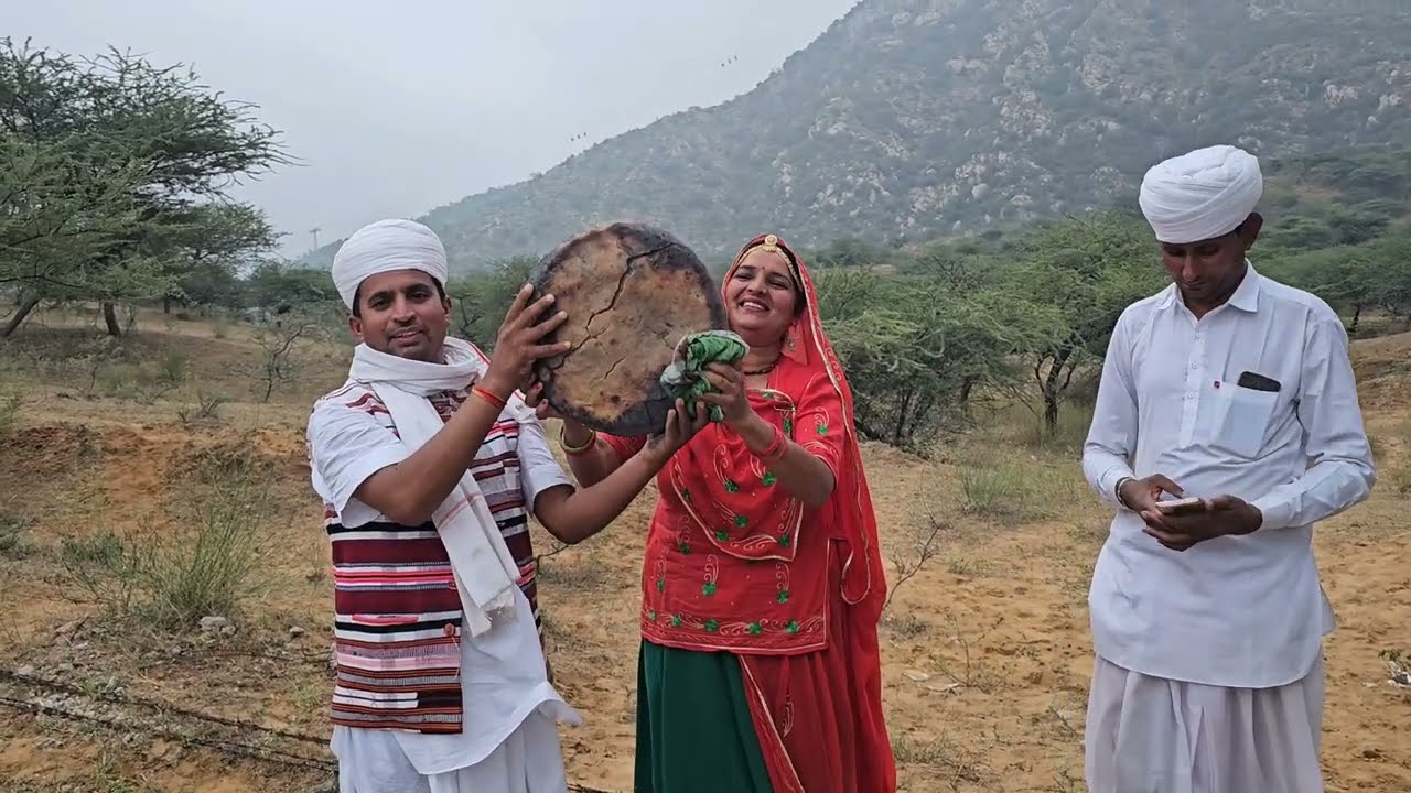 रेगिस्तान के जंगल में रात को Camping 12 किलो की एक रोटी India 🇮🇳 Pakistan 🇵🇰 Desert Life