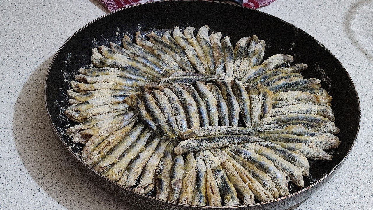 Hamsi tava tarifi | Hami tava nasıl yapılır | Yemek Tarifleri Hamsi tava tarifi | Hami tava nasıl yapılır | Yemek Tarifleri
