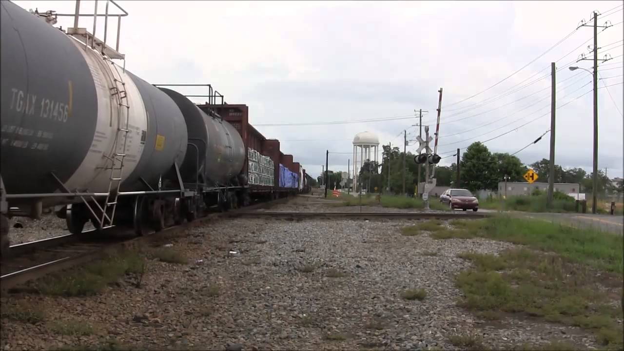 CSXT A783-04 and Norfolk Southern 330 - YouTube