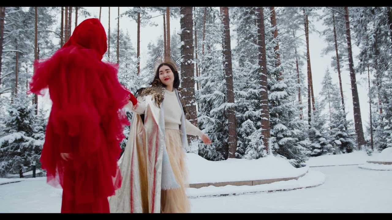 No Copyright Videos -Women in Costumes Figure Skating - No Copyright Zone