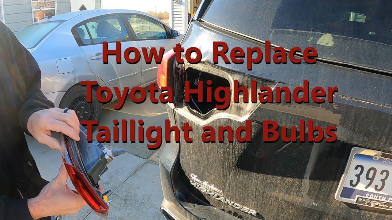 2017 Toyota Highlander Rear Taillight Replacement and Bulb Replacement ...