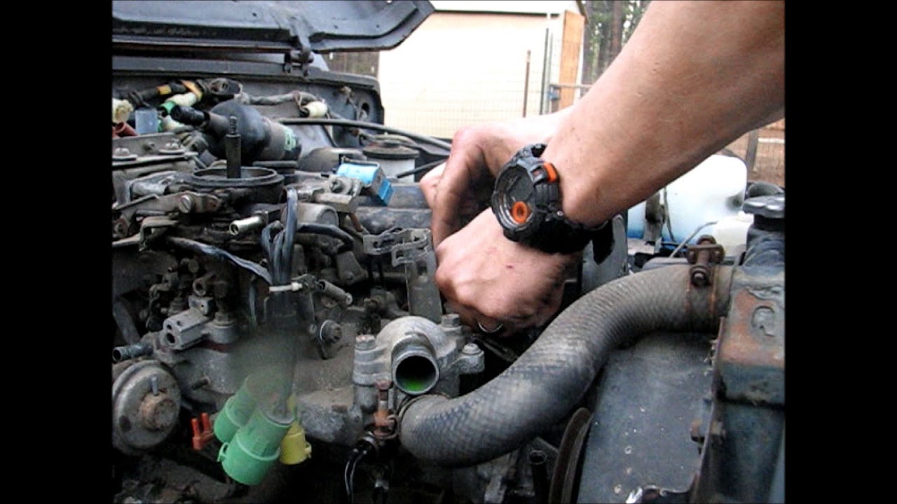 Suzuki Samurai removing the intake manifold - YouTube