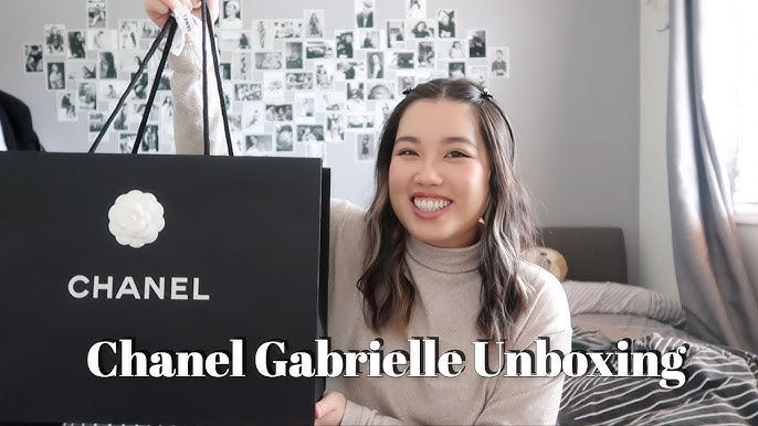 CHANEL GABRIELLE 2020 BAG REVIEW WHAT FITS MOD SHOTS PROS CONS