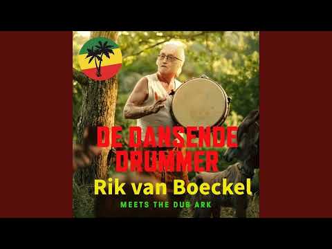 Dub In Dub Uit - Clever Lee / Rik van Boeckel (Dutch poetry dub reggae)