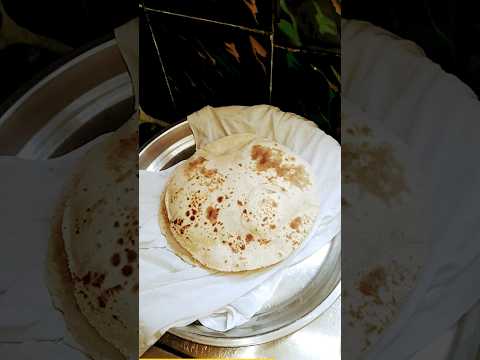 घर के काम उतना ही करें#trending #tastyrecipe #तवे पर की बनी हुई रोटी#🏡😘😍❤️♥️🙏