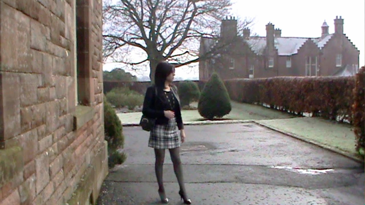 A Touch of Frost  (Crossdresser / Transvestite)