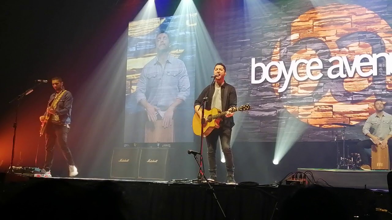 Boyce Avenue Bittersweet Symphony performance at the 02/16