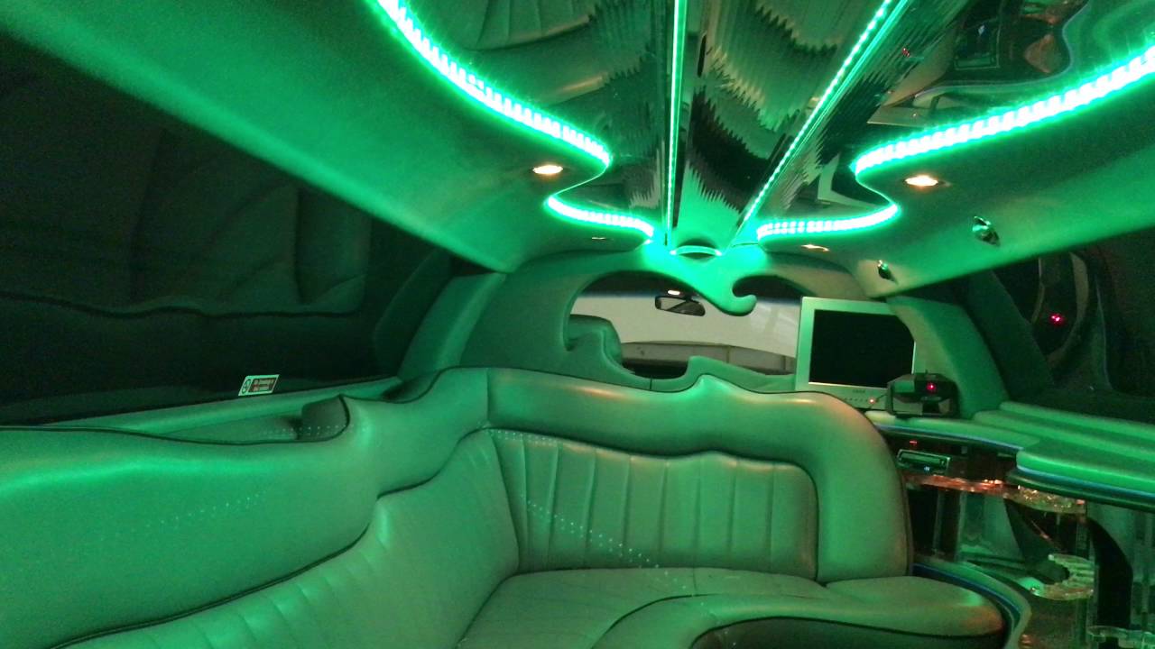 limo wave  by Akm limousines limo hire in Portsmouth and across Hampshire