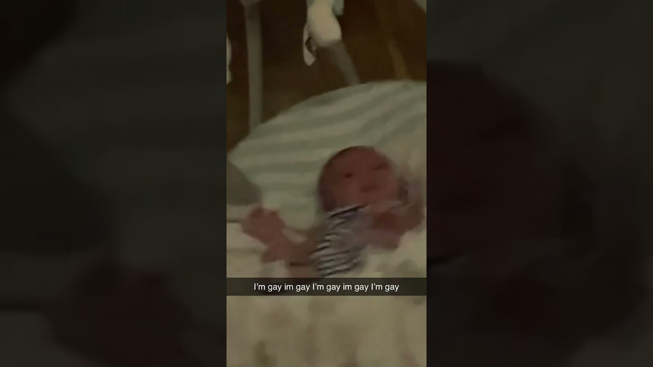 this baby is saying 'im gay' while crying 😂🤨