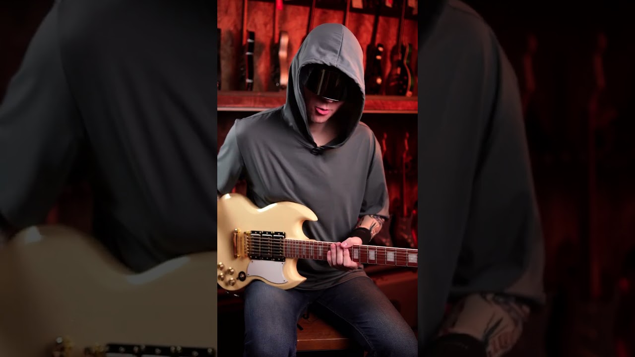 Как НАЧАТЬ ИГРАТЬ НА ГИТАРЕ? | SKIFMUSIC.RU