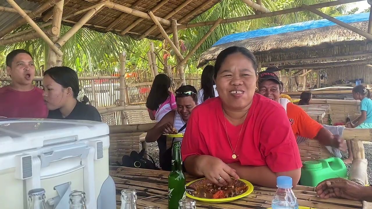 my birthday handaan sa tabing dagat #valentinesday #happybirthday 