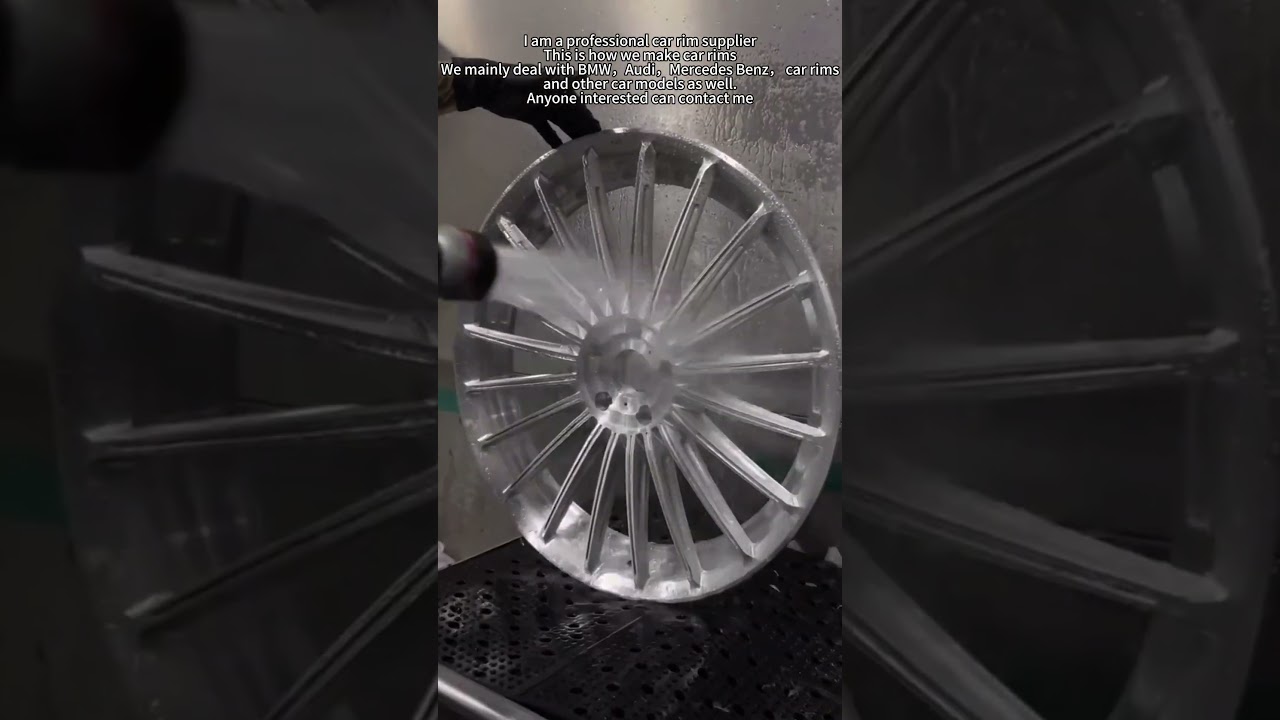 There are many models that use forged aluminum alloy wheels, which are strong and affordable. 