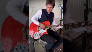 How to play “Hand in Glove” By Johnny Marr