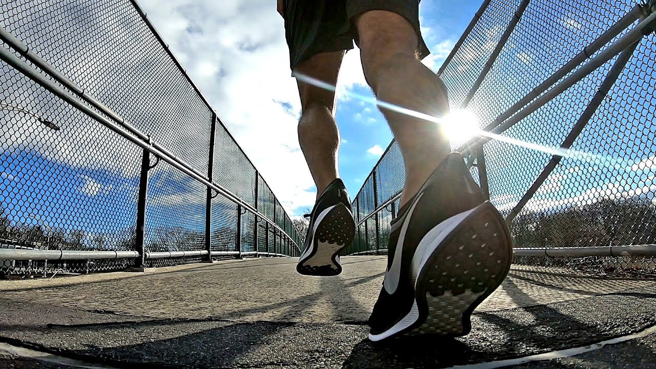 Speedwork & Sneaker Review (Nike Pegasus 35 Turbo)